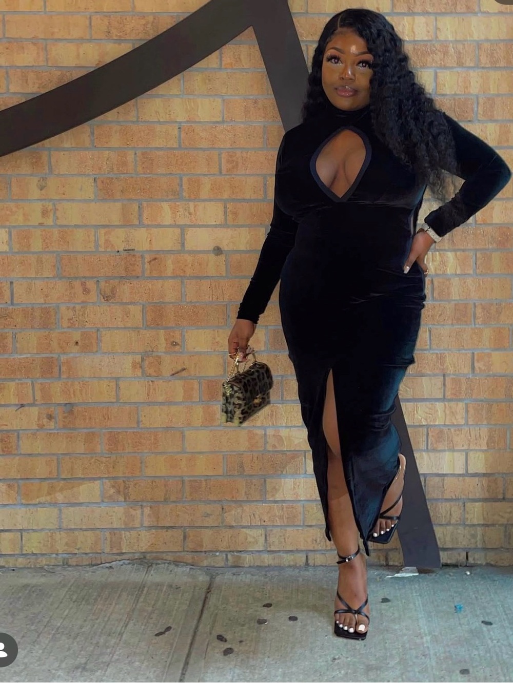 Black Velvet Long Sleeve Keyhole Maxi Dress